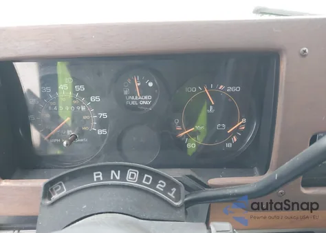 1992 Chevrolet G20 from USA, damaged, VIN 1GBEG25K9N7103914